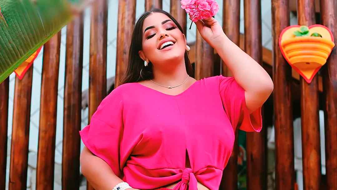 Moda Plus Size Roupas femininas
